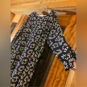 Nuggles Navy and White Patterned Top